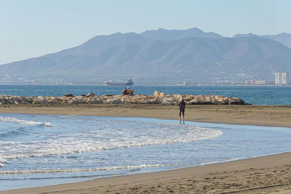 5 Mins From El Palo Wifi & Ac Malaga