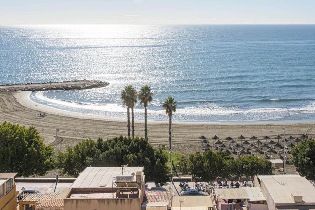 5 Mins From El Palo Wifi & Ac Apartamento Málaga