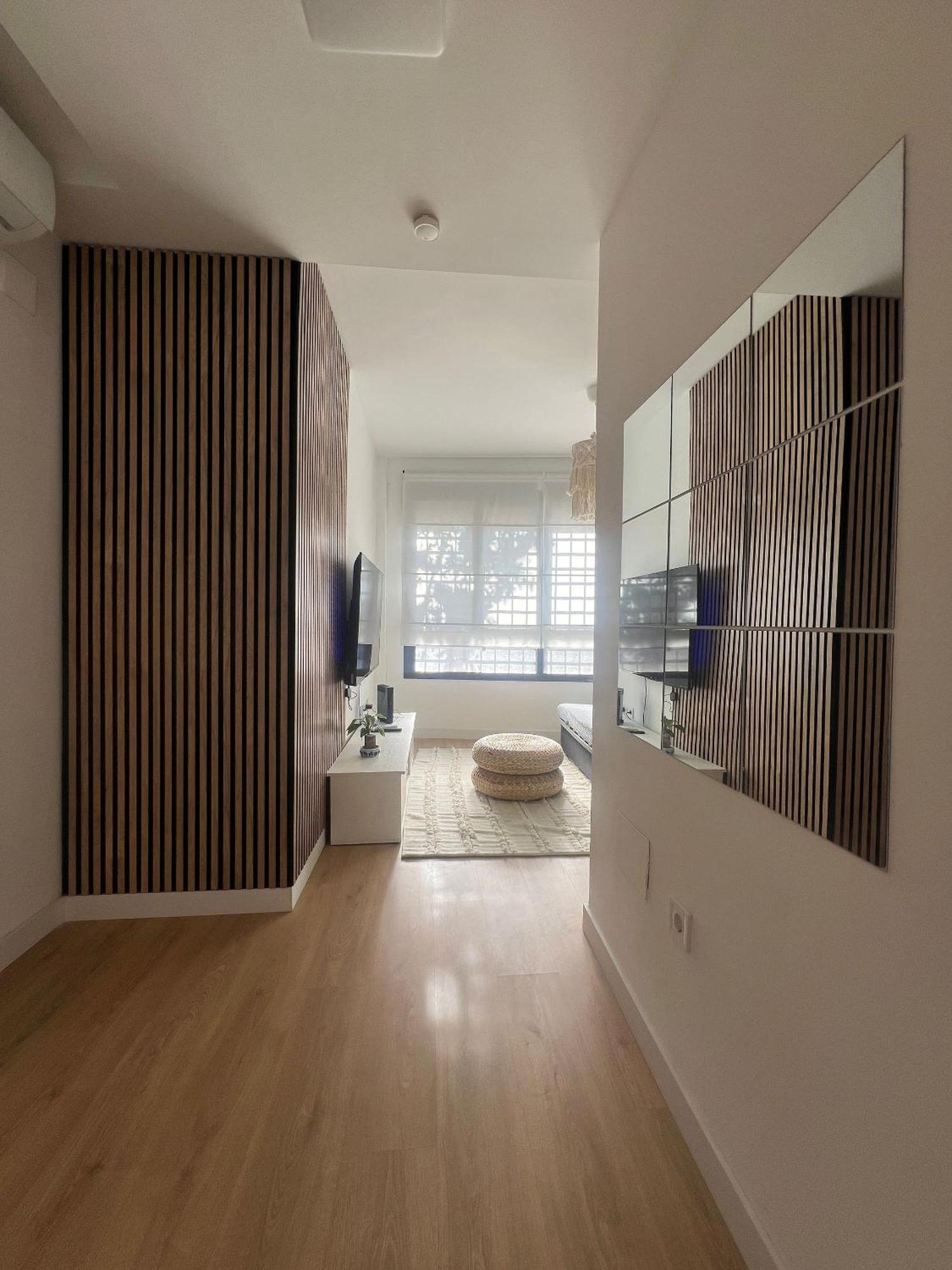Apartamento 5 Mins From El Palo Wifi & Ac *